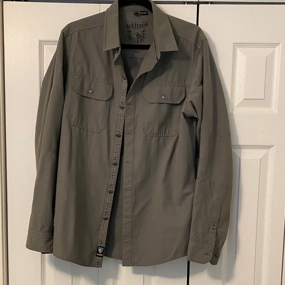 Kuhl men’s medium long sleeve button up shirt.